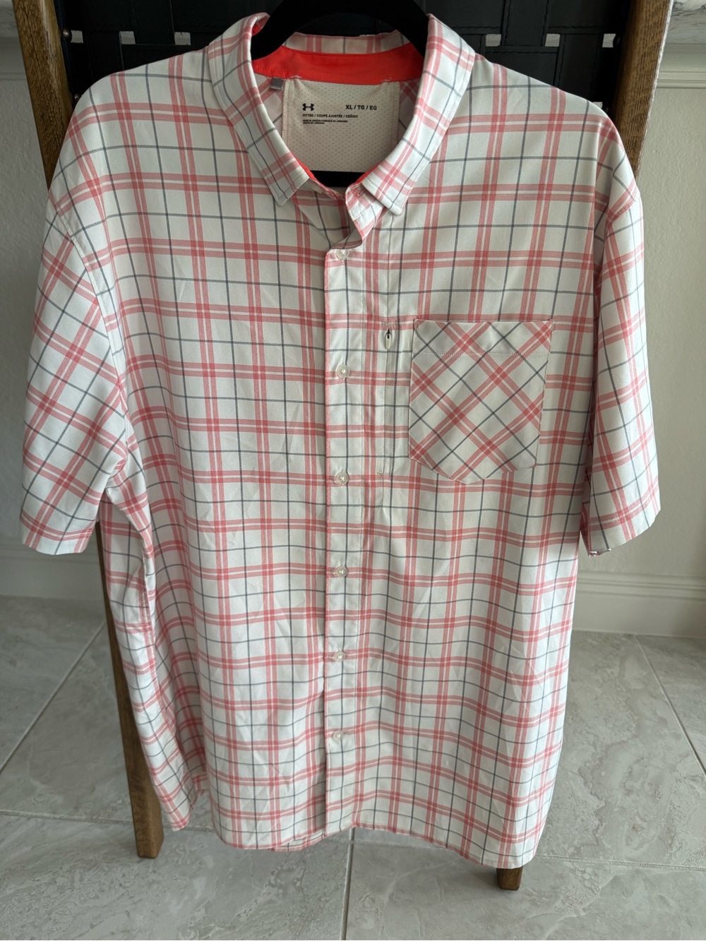 Under Armour Men’s White and Orange Plaid Short-Sleeve Button-Down Shirt